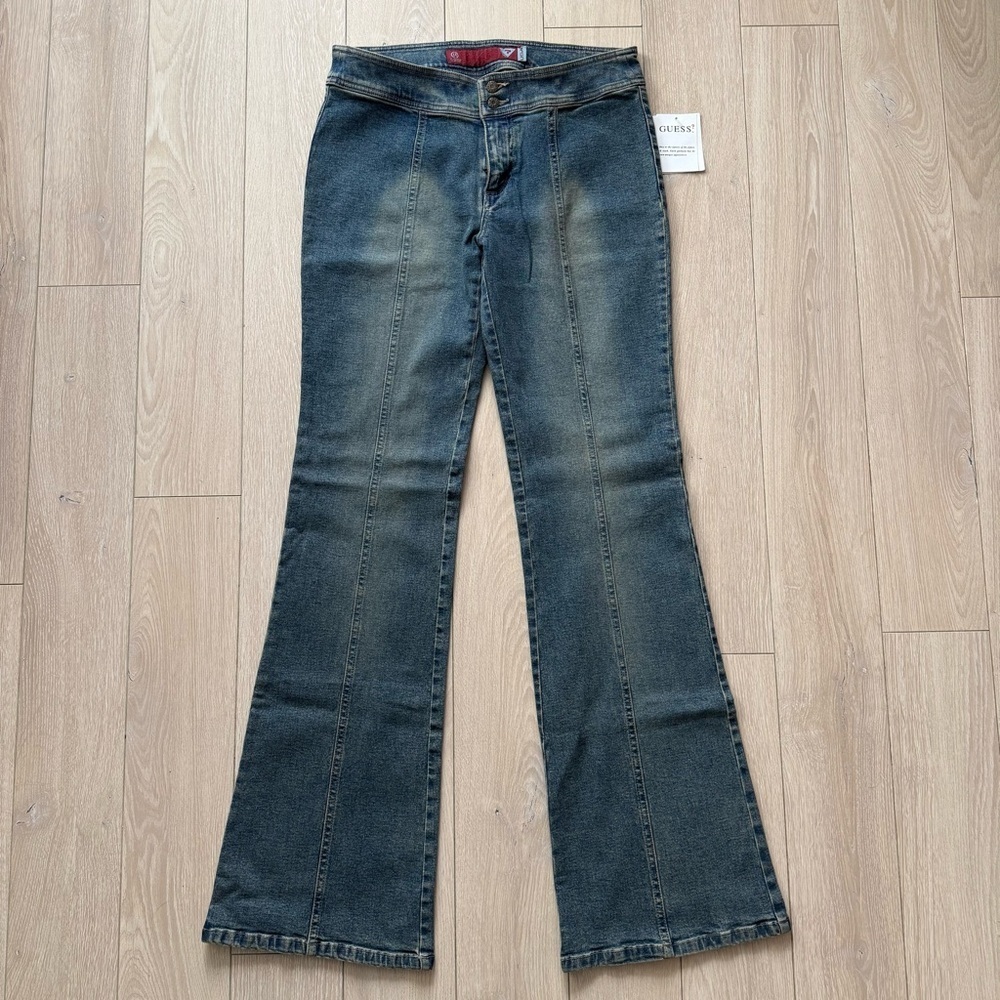 Vintage Guess NWT Bootcut Jeans in Rustic Wash Women’s Size 30